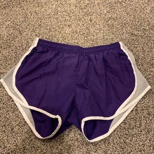 Low rise shorts